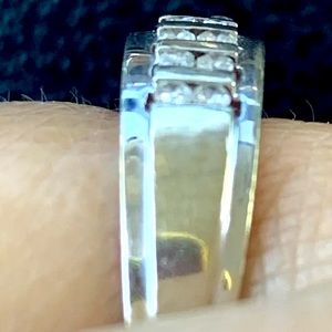 14K WHITE GOLD ROUND DIAMOND BAND RING 14KT SIZE 8.5 MAN/WOMAN
